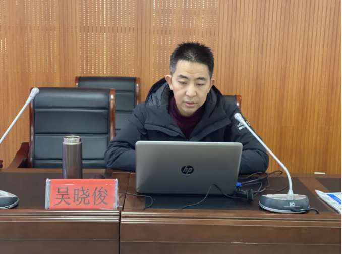 廣旅集團開展專題黨課，學(xué)習(xí)黨的十九屆六中全會和省第十五次黨代會精神